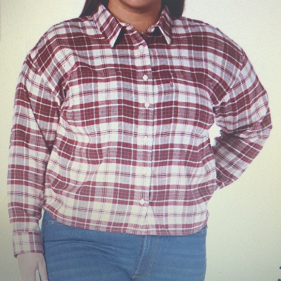 Levi’s Women's Plus Size Maple Cotton Plaid Utility Shirt - Picture 8 of 8